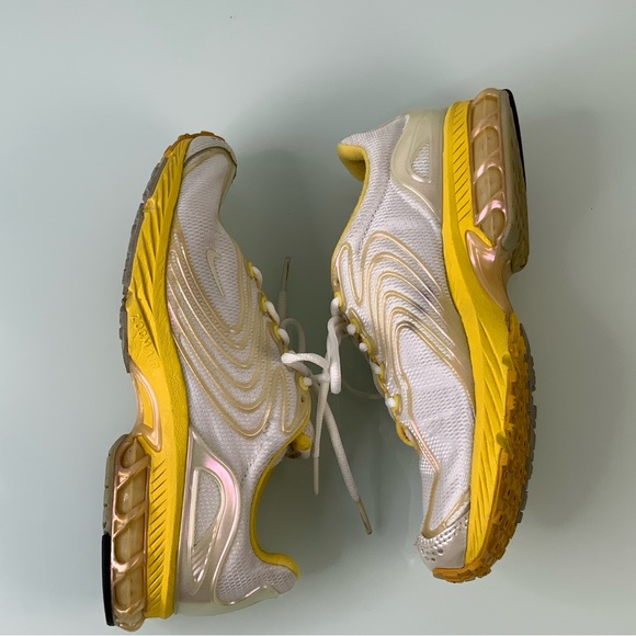 Nike Zoom Air Vapor series running iridescent trim sneaker white yellow SZ 7 EUC - Picture 7 of 16